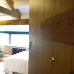 The Queen's Head Hotel 4*
