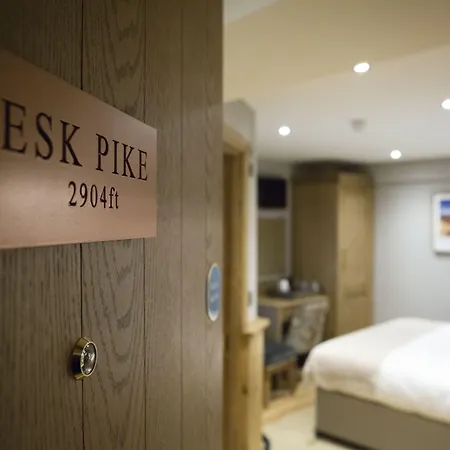 Hotel The Queen's Head 4*