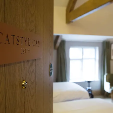 Отель The Queen's Head Troutbeck (South Lakeland)