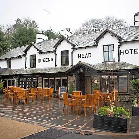 The Queen's Head מלון 4*