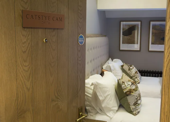 Hotel The Queen's Head 4*